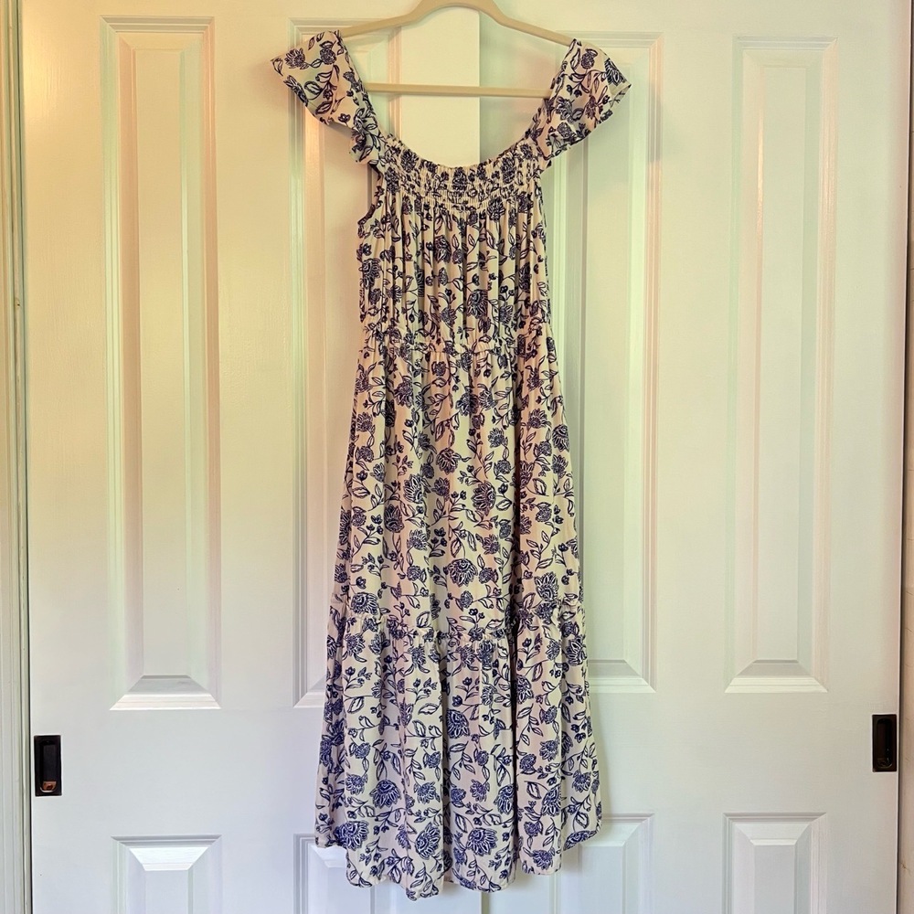 Bobeau Floral Pattern Off Shoulder Tiered Maxi Dress Flutter Sleeve Boho Size XS